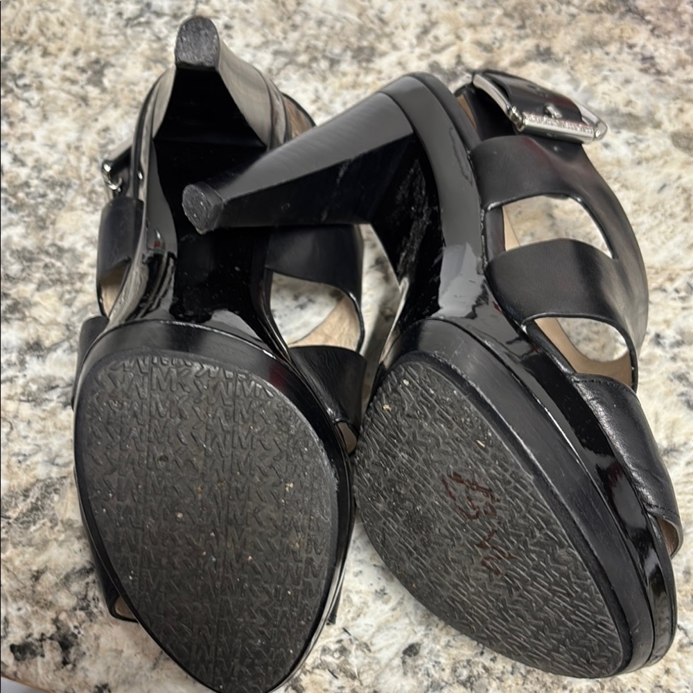 Michael Kors Black Leather Heels with Cross-Strap Design - Picture 9 of 10